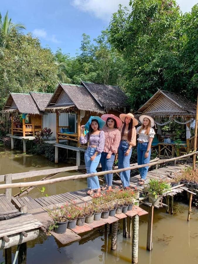 Nakhon Si Ban Na Homestay Nakhon Si Thammarat Esterno foto