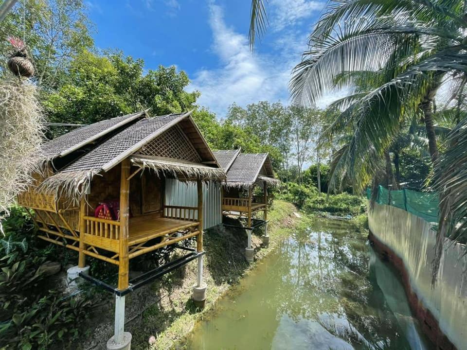 Nakhon Si Ban Na Homestay Nakhon Si Thammarat Esterno foto